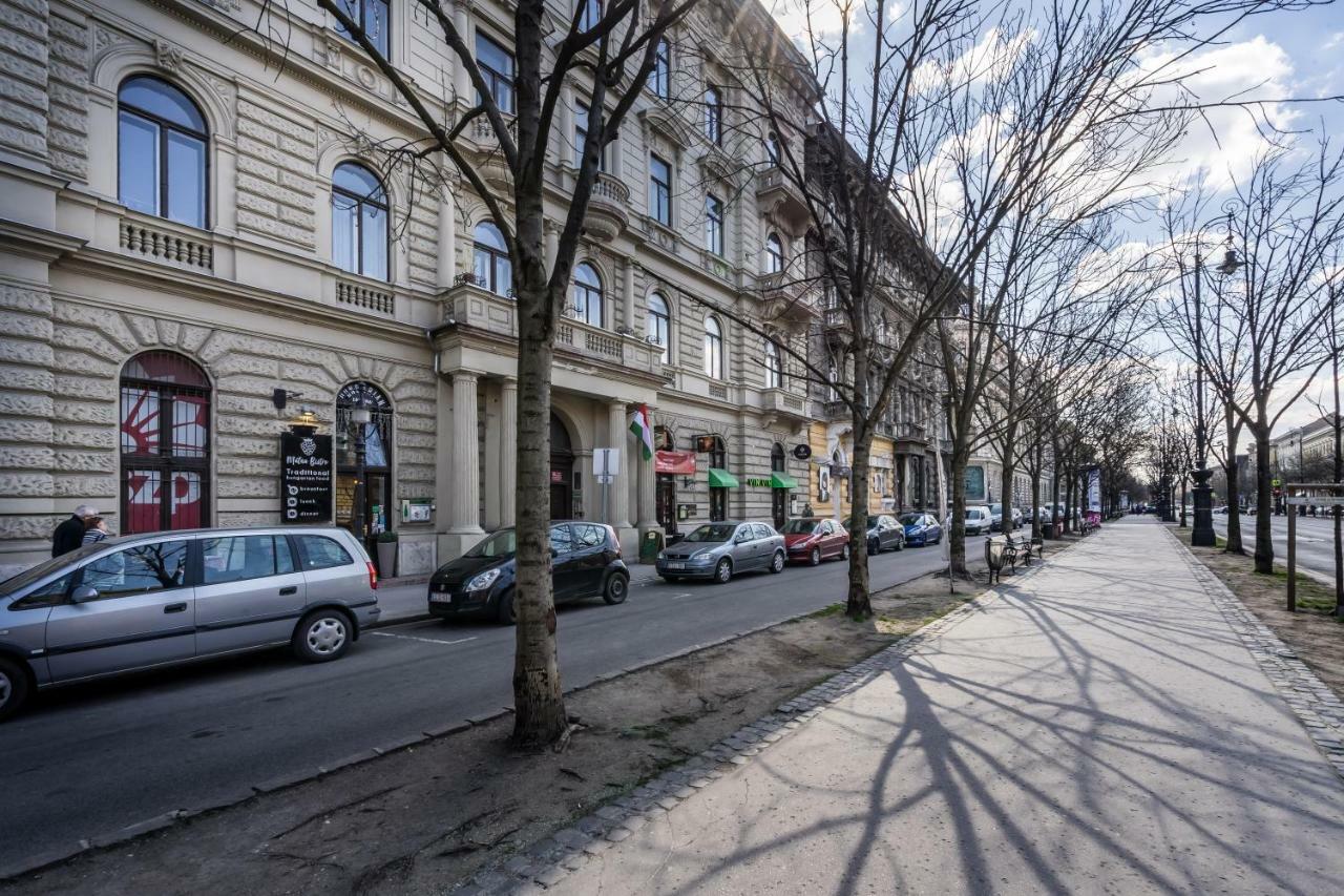 Bpr Luxurious & Stylish Duplex Home Budapest Exteriör bild